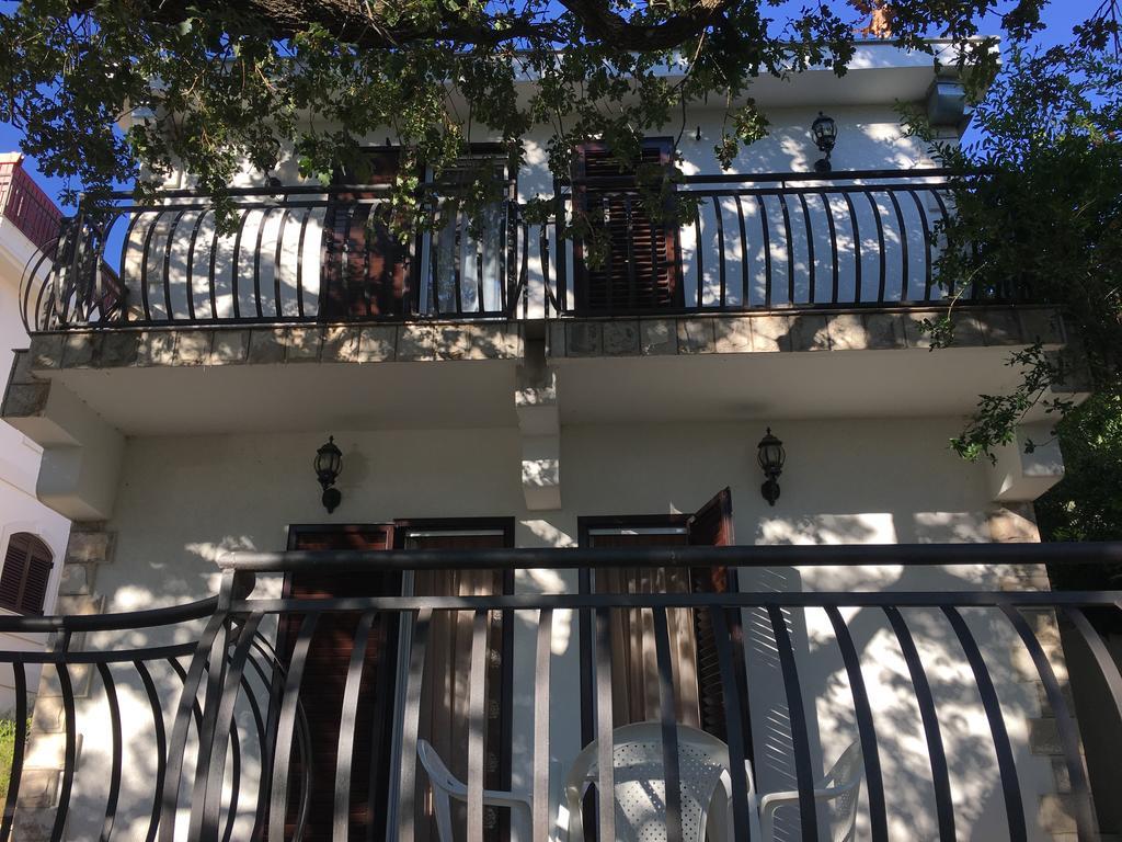 Petrovac Villa Julia מראה חיצוני תמונה