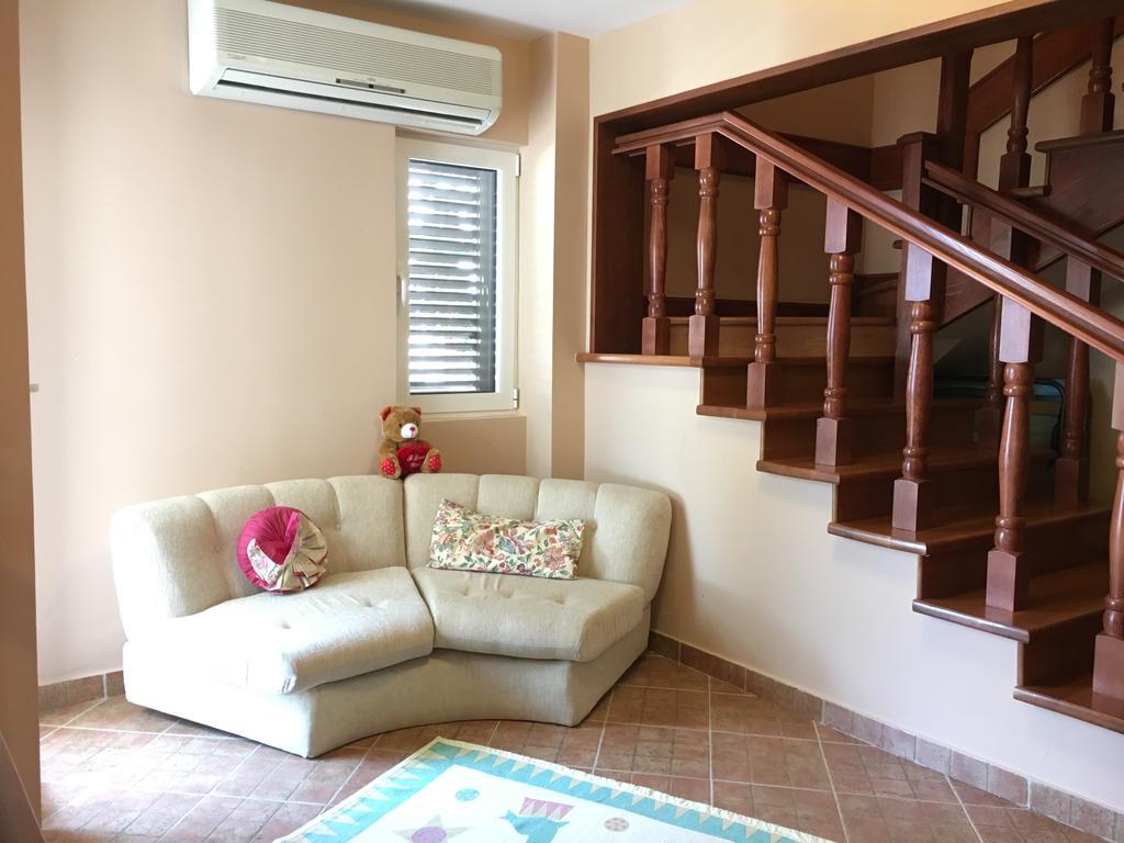 Petrovac Villa Julia מראה חיצוני תמונה